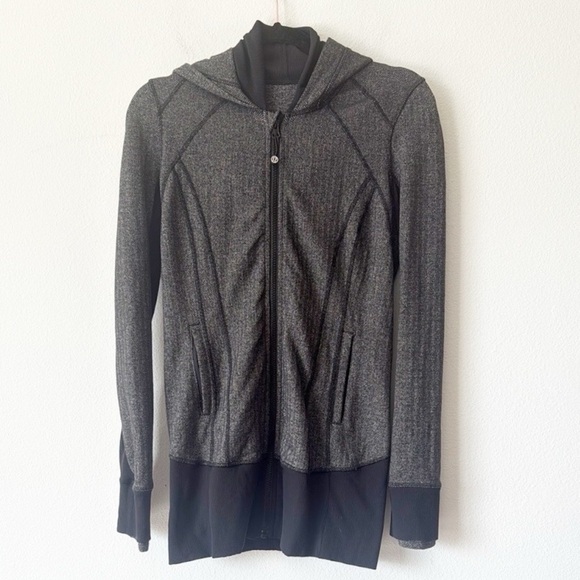 Lululemon Daily Practice Jacket
Heathered Herringbone Heathered Black Black - Picture 14 of 15